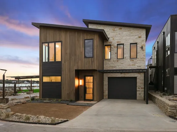 14 Breakwater Bnd, Graford, TX 76449