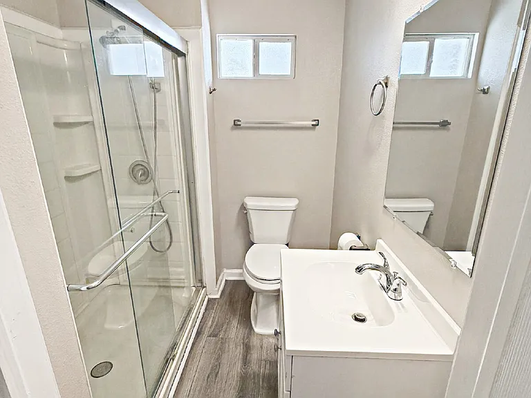 232 Cornell Ave #202 — Photo 12