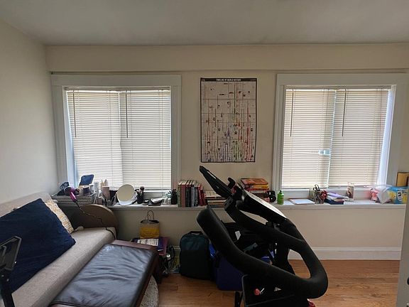 4th image of 119 Albion St #2A