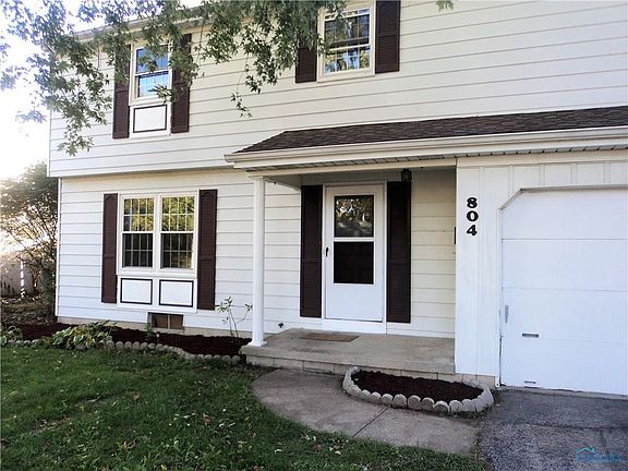 2nd image of 804 N Prospect St