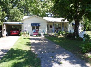 501 S Powell Ave, Wagoner, OK 74467