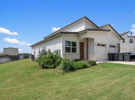 212 E 20th St, Georgetown, TX