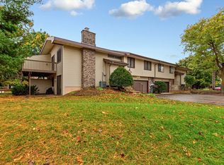 1504 Pheasantwood Trl, Northfield, MN 55057