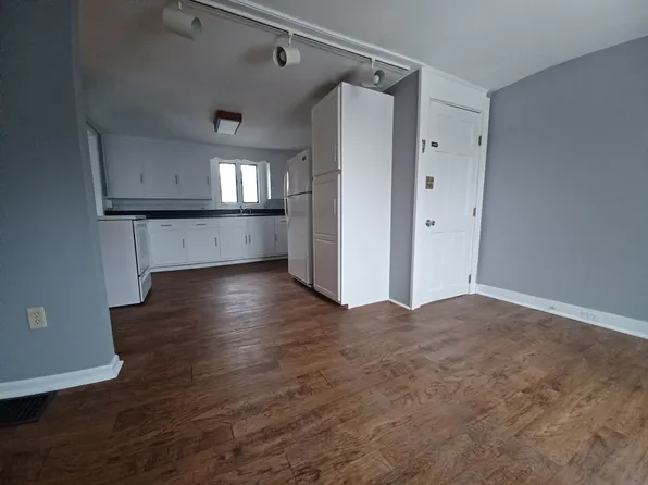 117 E Sands St APT 2, Oneida, NY 13421