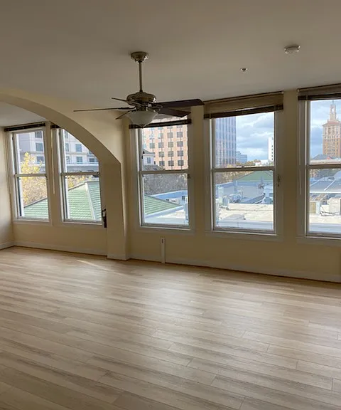 Twohy Apartments — Photo 7