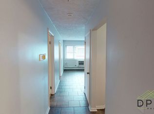 319 E Hillsdale St APT 16, Lansing, MI 48933