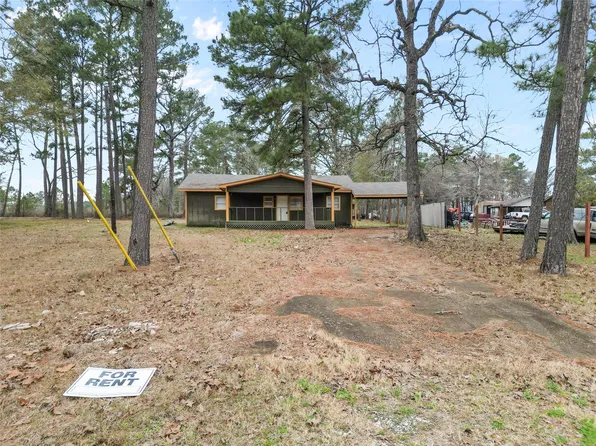 31 Jackson Rd #C, Huntsville, TX 77320