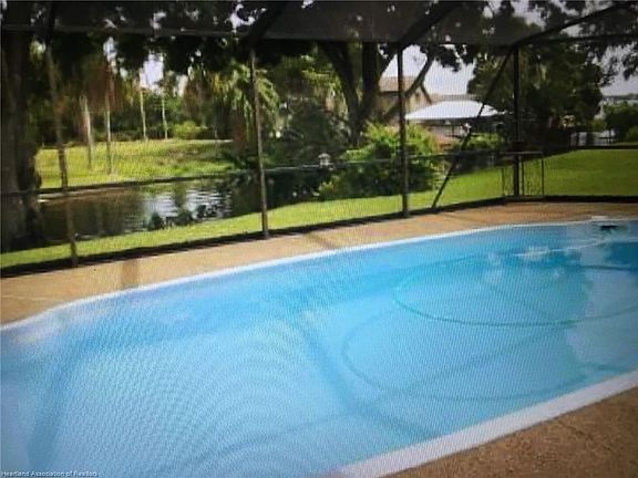 5th image of 223 Lakerim Ct
