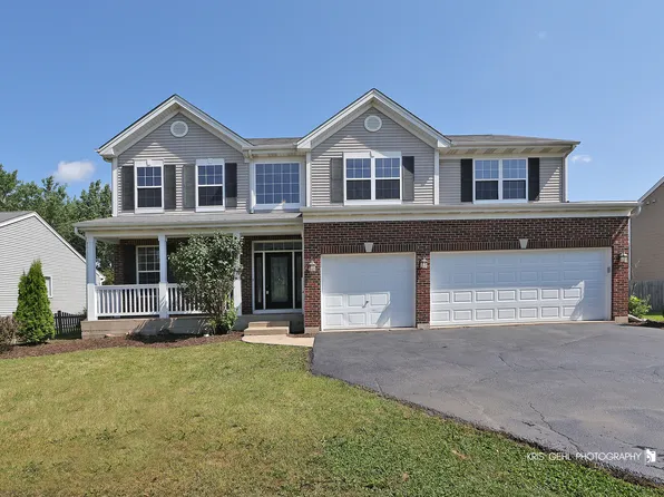 1305 Lilac Ln, Harvard, IL 60033