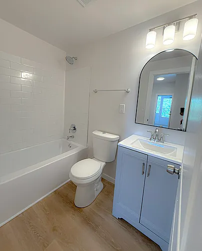 1404 Wareman Ave #2 Photo 1