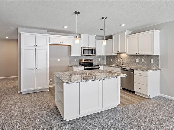 2nd image of 2741 Golden Leaf Dr #18-203