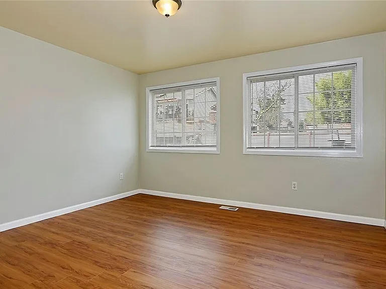4627 S Fontanelle St #L — Photo 2