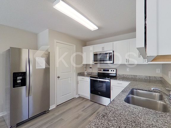 4th image of 287 Parkview Dr