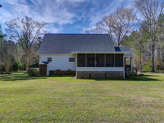 4th image of 1032 Lawhorn Rd