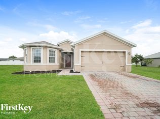 625 SW 25th Ter, Cape Coral, FL 33993