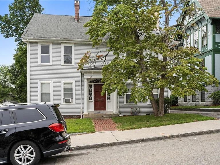 36 Cedar St #2 — Photo 23