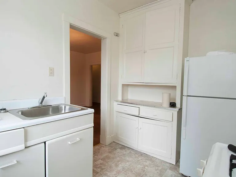 6539 Northumberland St #2 — Photo 9