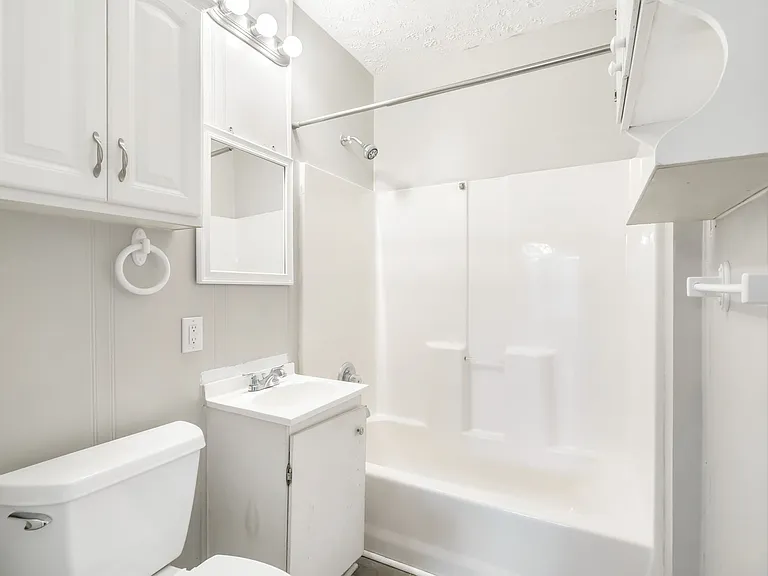 1811 Fleming St — Photo 20
