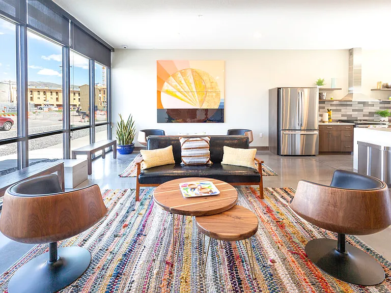 Citizens West Apartments — Photo 26