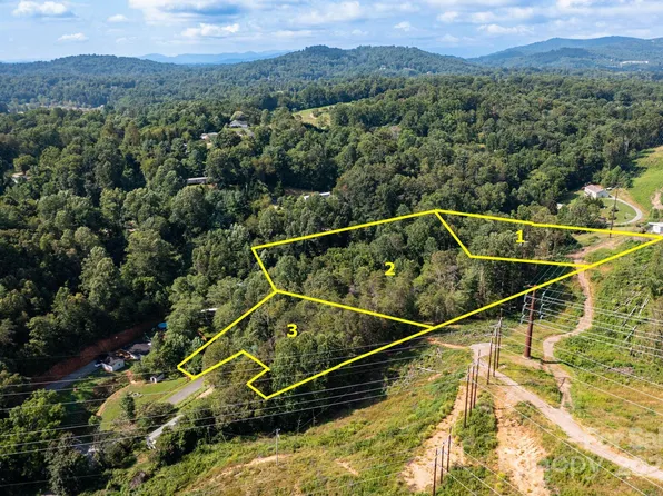 99999 Flynn Branch Rd #2, Asheville, NC 28804