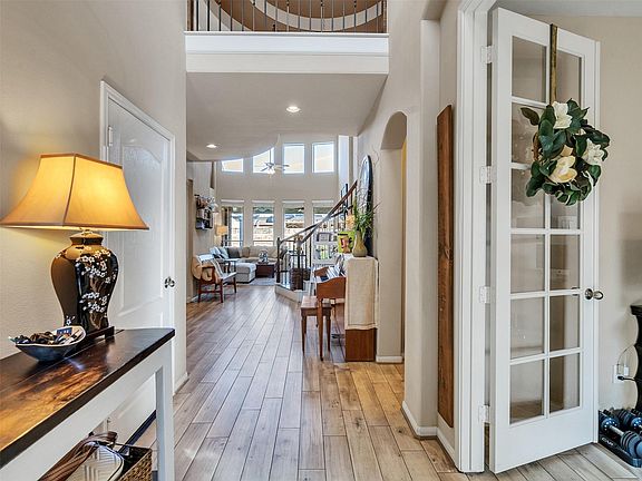 2nd image of 9602 Emerald Lakes Dr