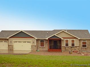 1372 Scenic Ridge Dr, Cheyenne, WY 82009