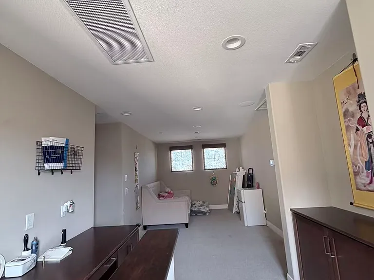 5885 Silver Oaks Dr — Photo 5
