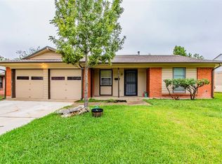 2617 Driftwood Dr, Mesquite, TX 75150