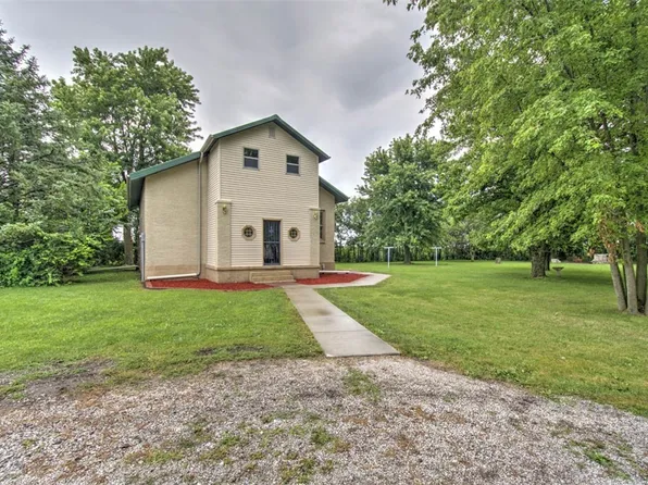2858 N 1700 East Rd, Bethany, IL 61914