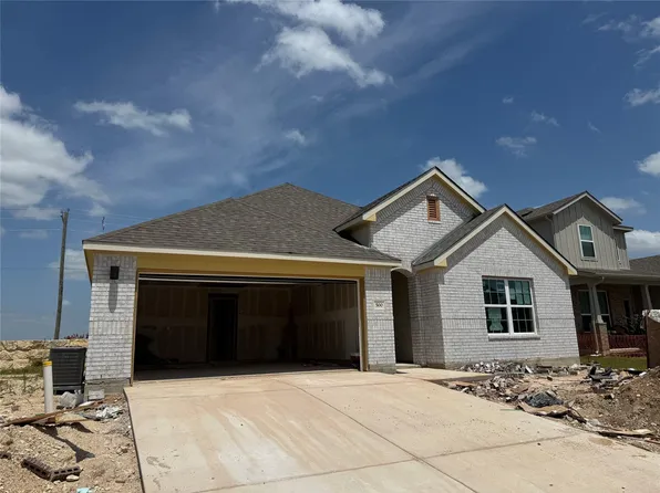 500 Quail Convey Dr, Jarrell, TX 76537