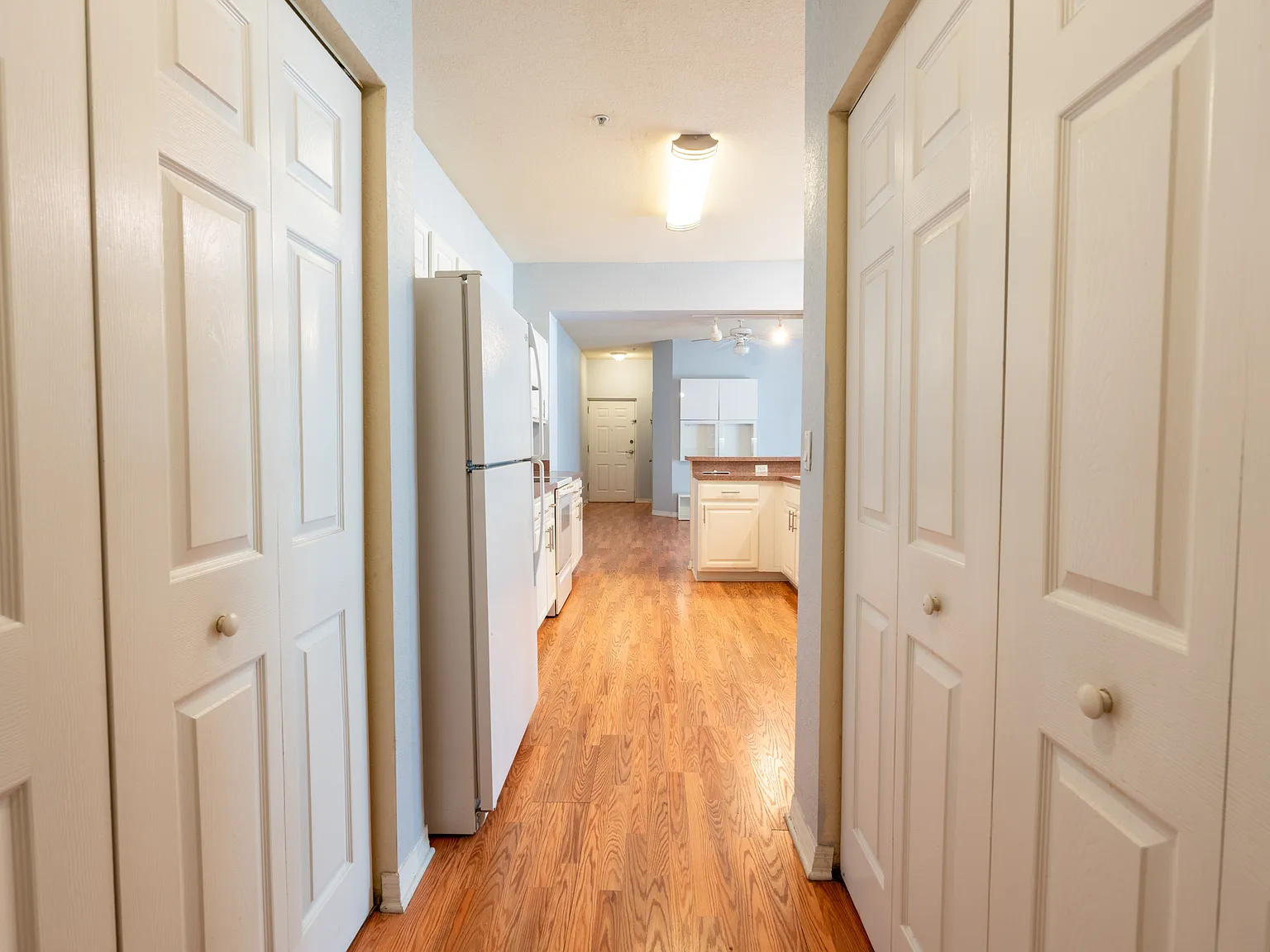 5013 Sunridge Palms Dr — Photo 3