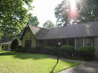 5129 Sycamore Dr, Jackson, MS 39212