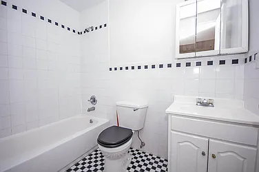 Rented by Level Group