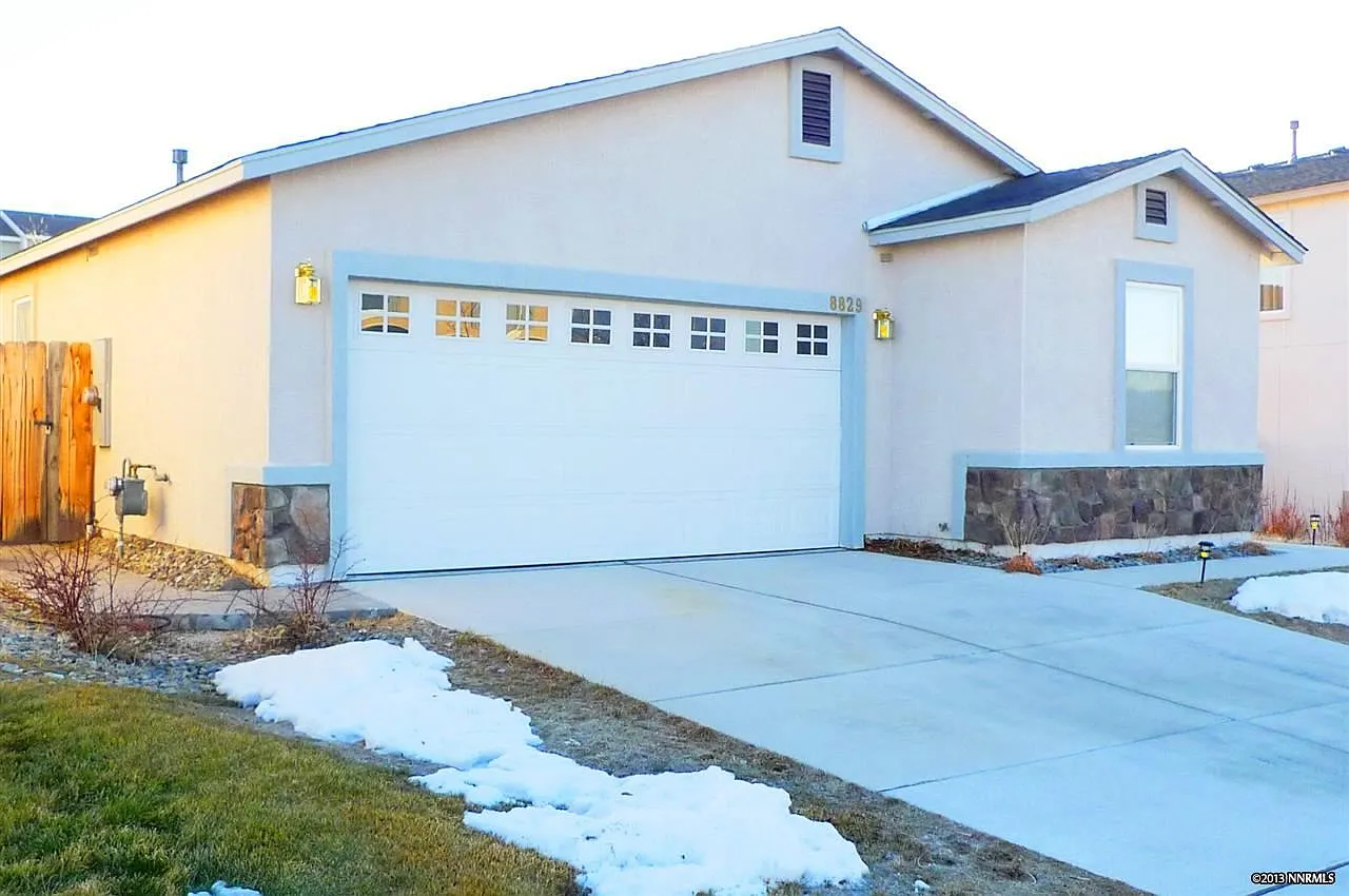 8829 Silverkist Dr photo 1