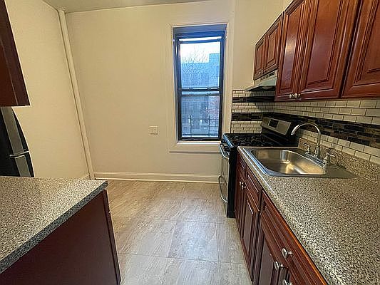 2nd image of 41-44 44th St #E