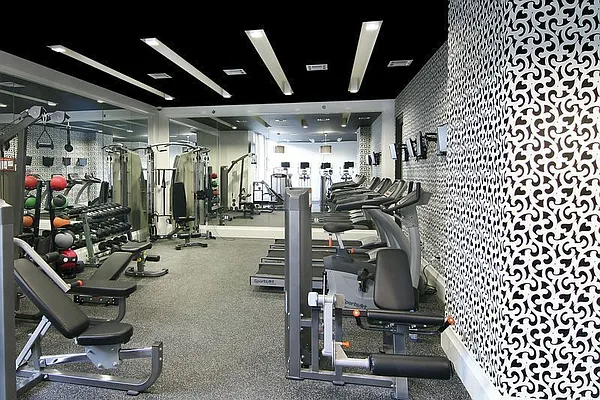 Rented by City View Living | media 110