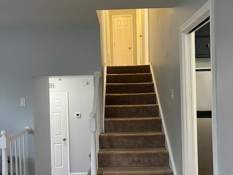 347 Green Meadows Dr — Photo 13
