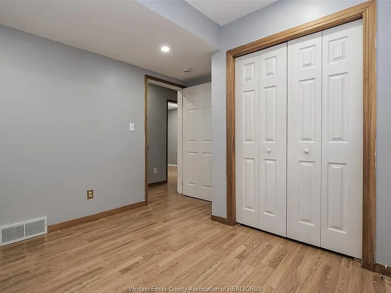 2643 Carissa Ave #LOWER — Photo 5