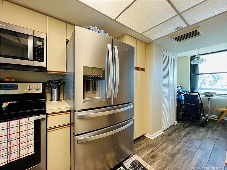 8880 S Ocean Dr #402 — Photo 12