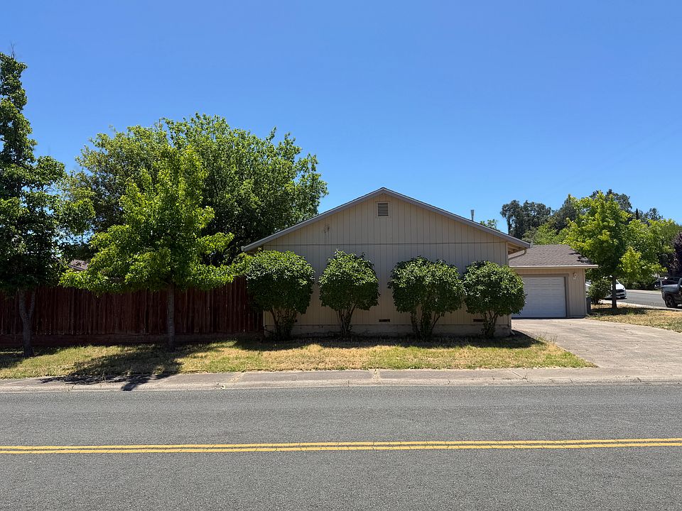 1st image of 1534 Palm Dr