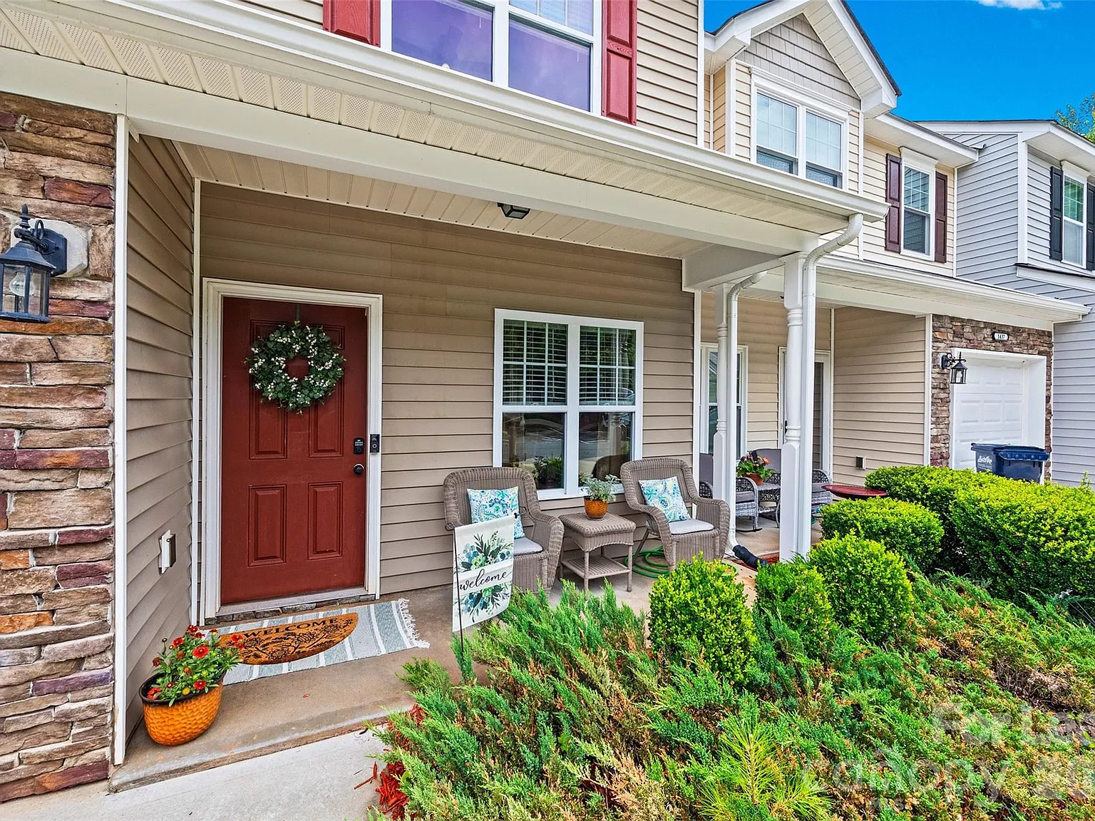2 bed, 2.5 bath, 1622 sqft, $1,950 — Photo 4