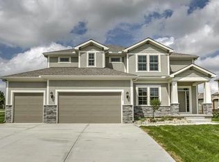 20298 W 224th St, Spring Hill, KS 66083