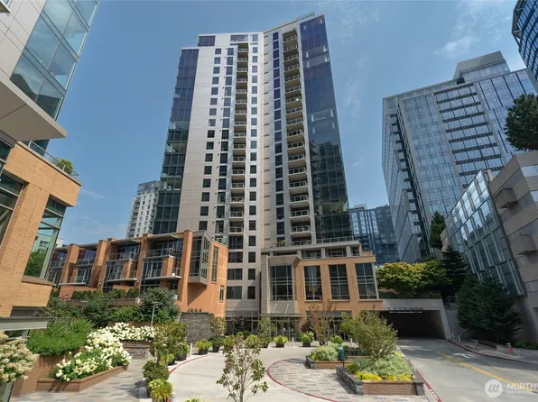 10650 NE 9th Place #723, Bellevue, WA 98004