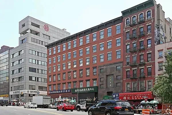 1st image of 210 Canal St Room 509