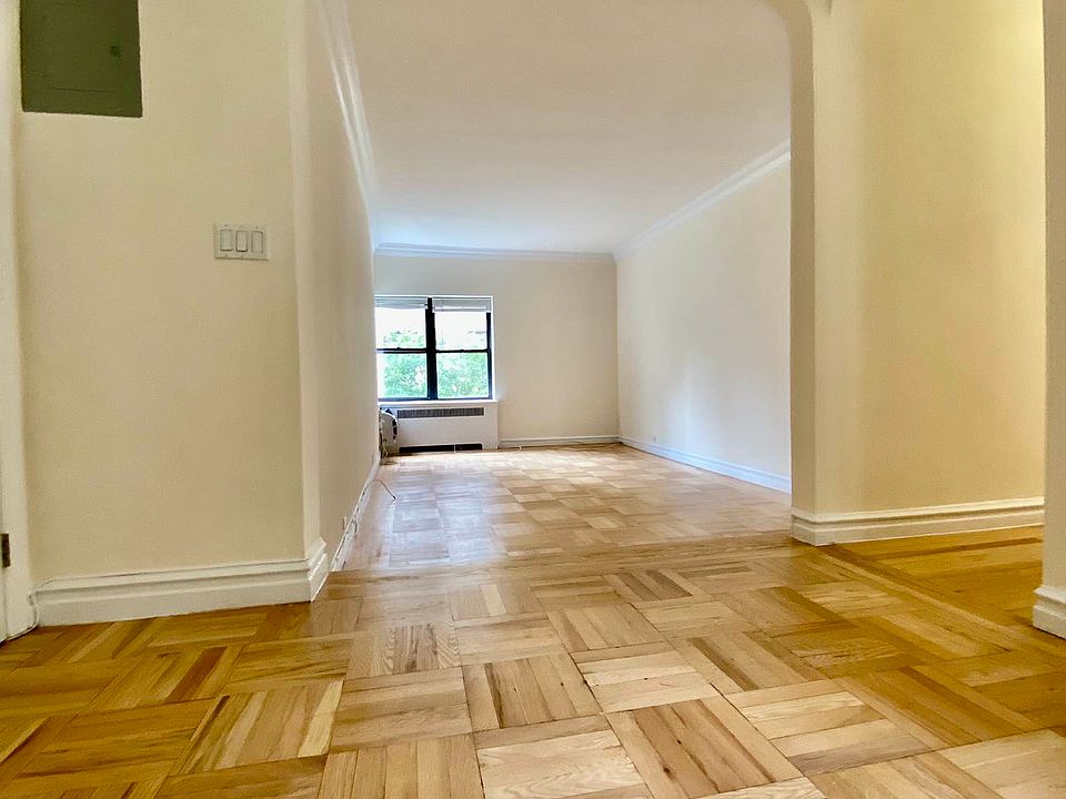 1st image of 235 E 46th St APT 6K