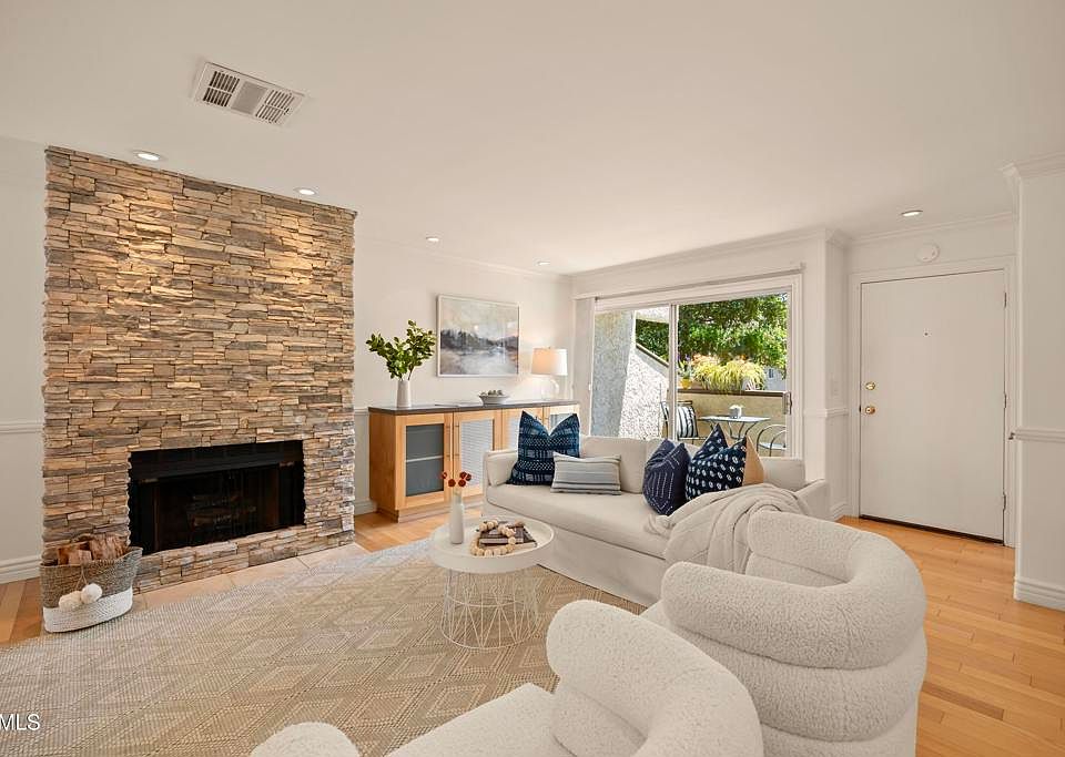 1st image of 699 County Square Dr Unit 5