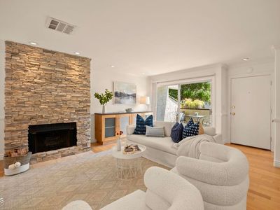 699 County Square Dr Unit 5, Ventura, CA, 93003