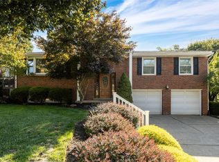 101 Wyngate Rd, Coraopolis, PA 15108