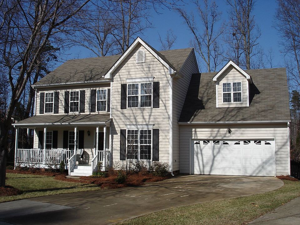 Front of Home - cul de sac