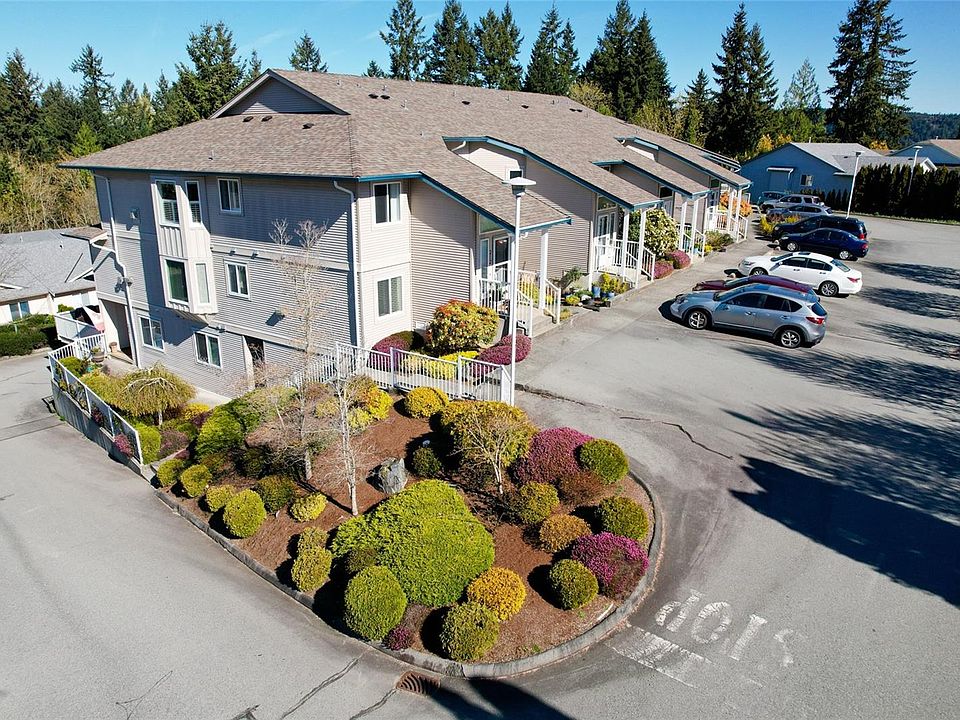 1st image of 1150 Walkem Rd #212
